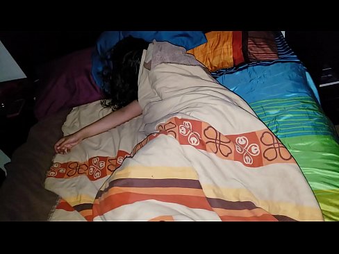 ❤️ Stepson rimprovera a so ghjovana matrigna mentre dorme. Solo porno à porn co.psi-mass.ru ☑